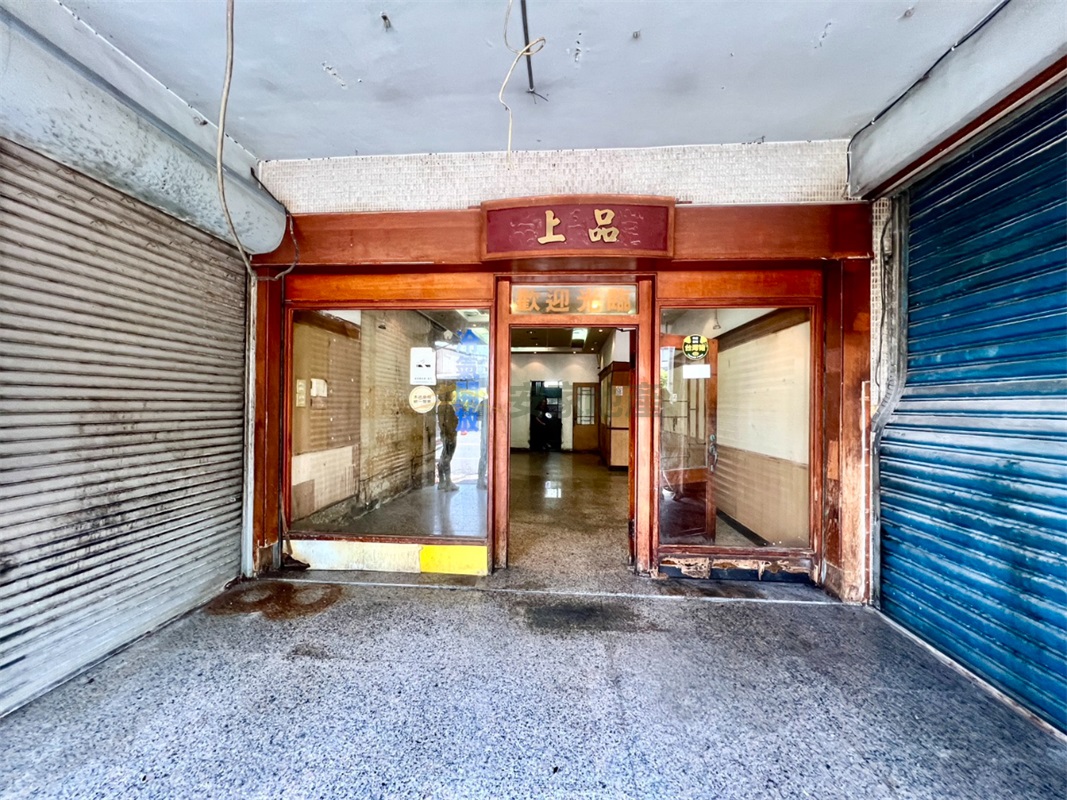 斗六北平路透天店面房屋室內格局與周邊環境