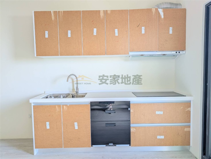 梅林觀日2C全新完工三房+車位房屋室內格局與周邊環境