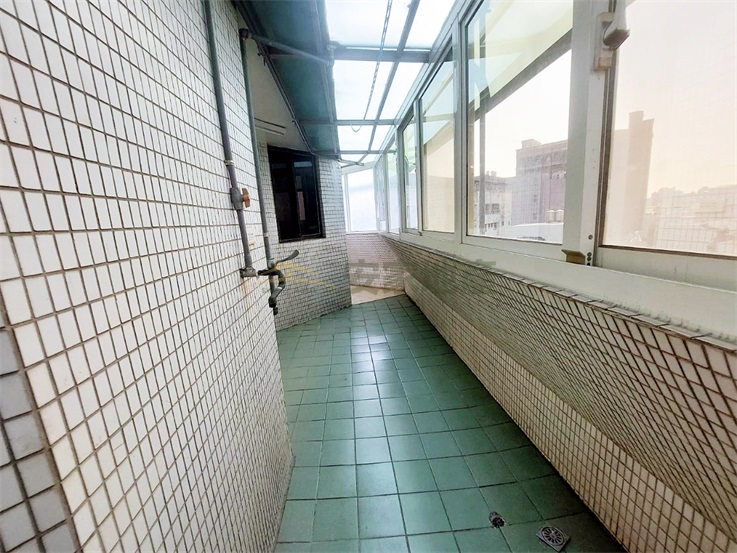 成功路精華區電梯美廈房屋室內格局與周邊環境