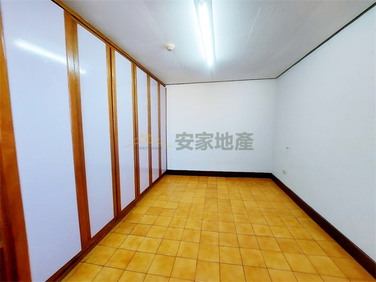 中正路萬勝賓館2房美華廈房屋室內格局與周邊環境
