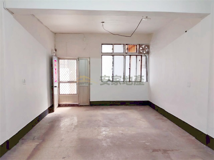 彰化南興國小透天房屋室內格局與周邊環境