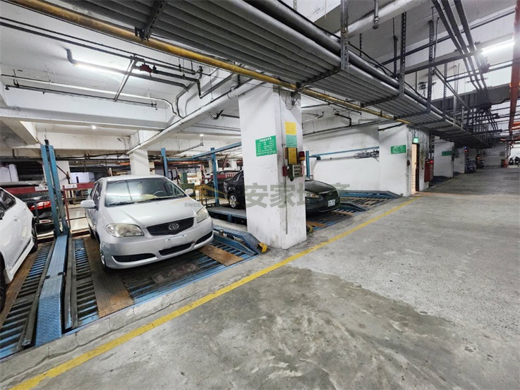 金馬大鎮一期8樓車位美三房房屋室內格局與周邊環境