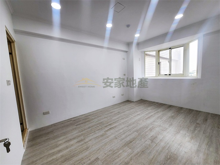 南興富邸景觀3房美廈+獨立平車房屋室內格局與周邊環境