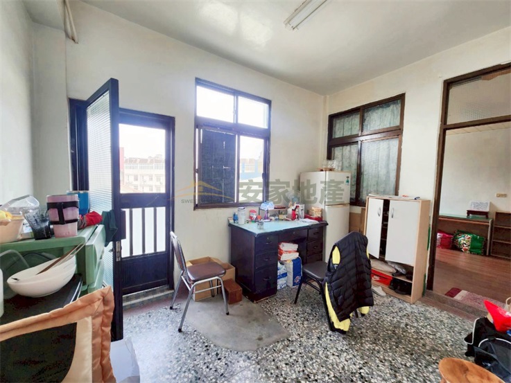 中華路橋邊間廠住房屋室內格局與周邊環境