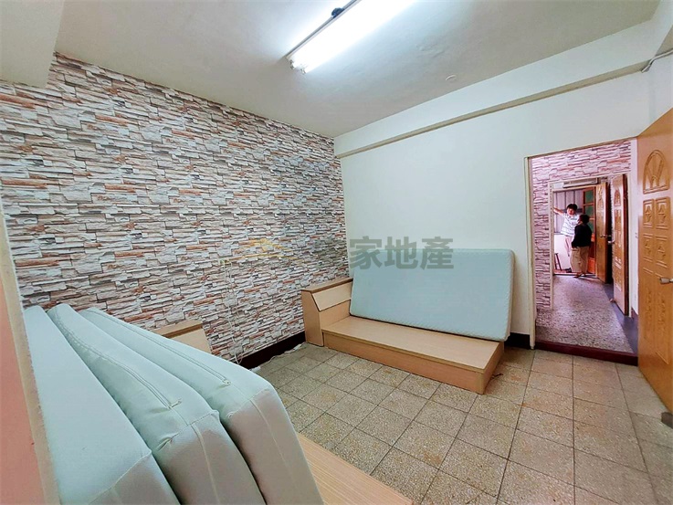 陽明國中稀有收租透天厝房屋室內格局與周邊環境