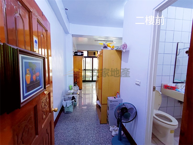 南瑤路邊間大坪數雙店面透天房屋室內格局與周邊環境