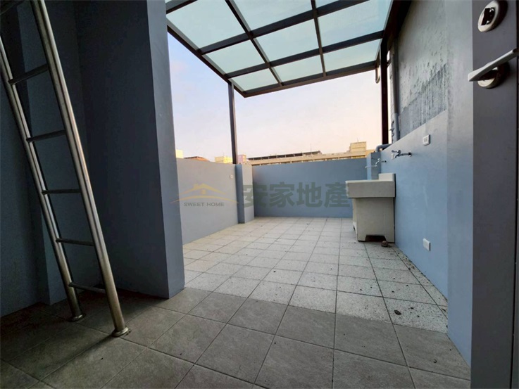 正南郭路電梯全新豪宅房屋室內格局與周邊環境