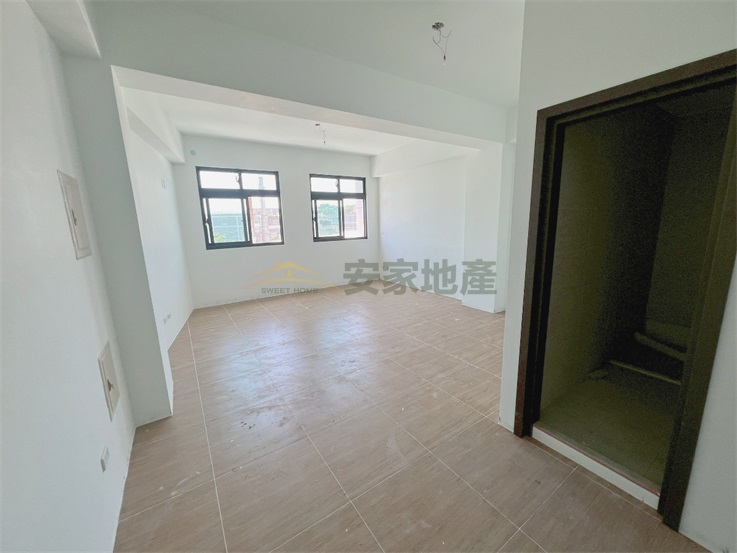 竹和路慶來竹和電梯新墅B區(四房屋室內格局與周邊環境