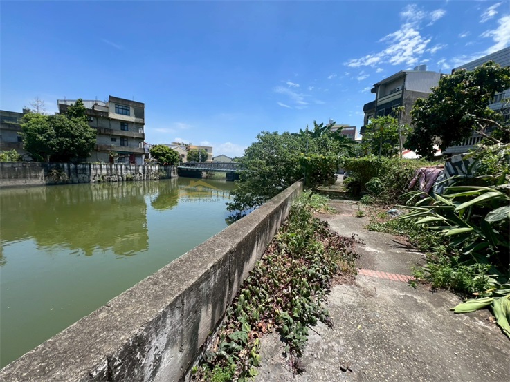 秀水橋河畔獨棟透天房屋室內格局與周邊環境