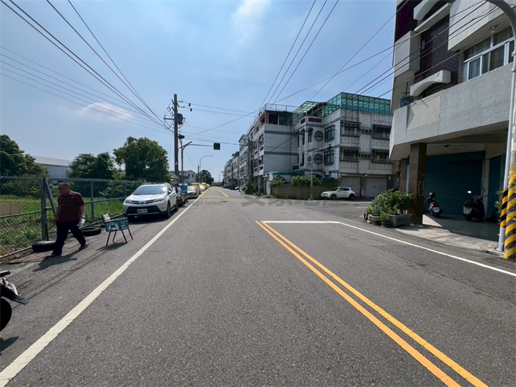 花壇中山路一彎店住房屋室內格局與周邊環境