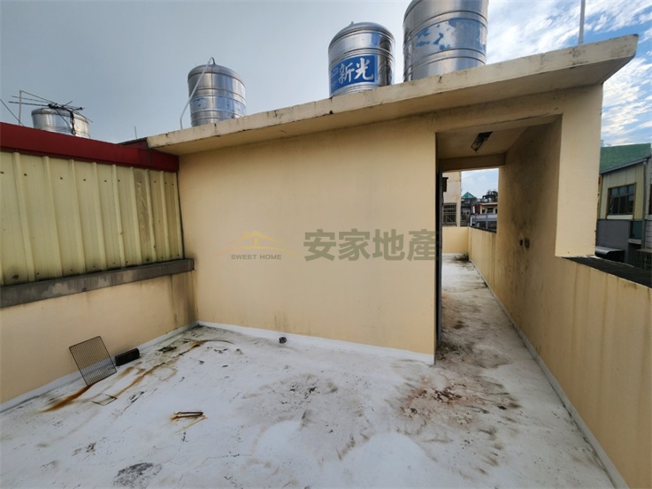 花壇台中銀行旁邊間美透天房屋室內格局與周邊環境