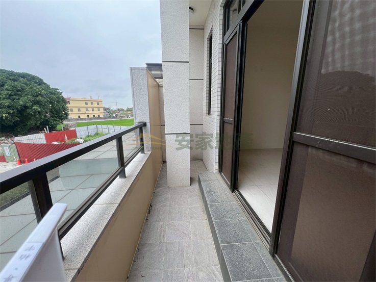埔鹽國中旁全新三樓美墅房屋室內格局與周邊環境