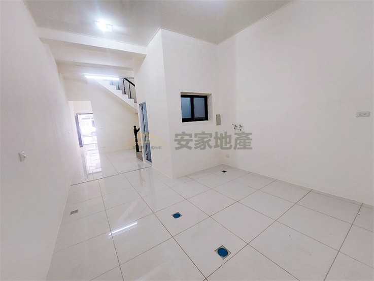 和仁國小美透天房屋室內格局與周邊環境