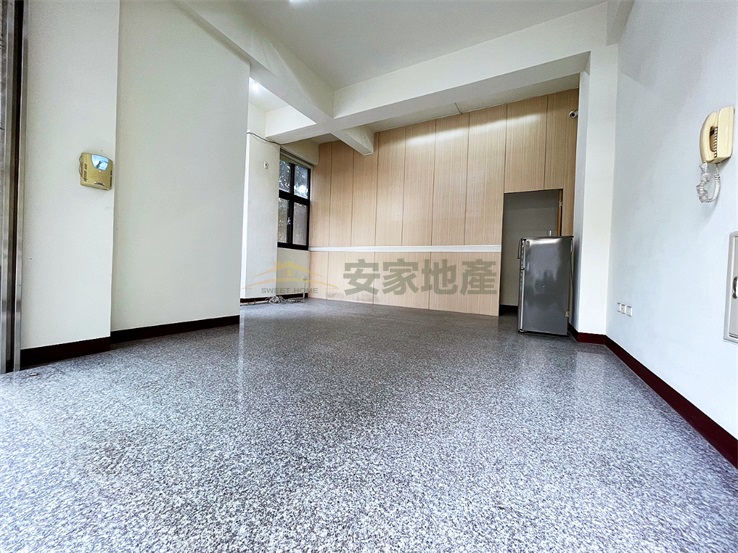 和美市場黃金店面房屋室內格局與周邊環境