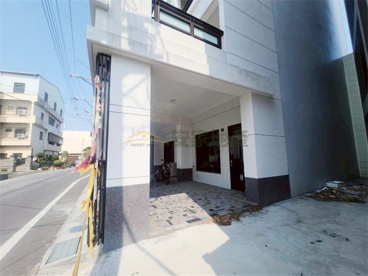 近明正國小全新邊間雙車電梯別墅房屋室內格局與周邊環境