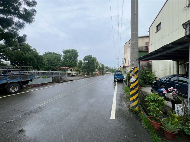 田尾中山路一段旁活巷俗透天房屋室內格局與周邊環境