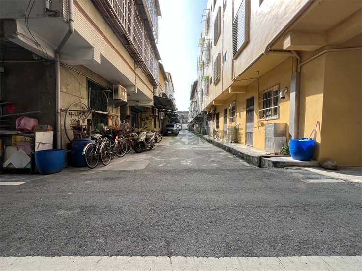 和頭路靜巷透天房屋室內格局與周邊環境