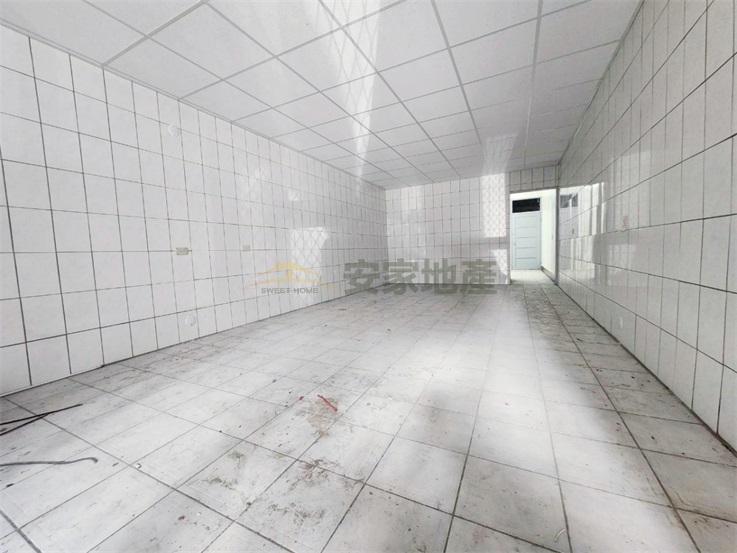 員林近員鹿路透天房屋室內格局與周邊環境