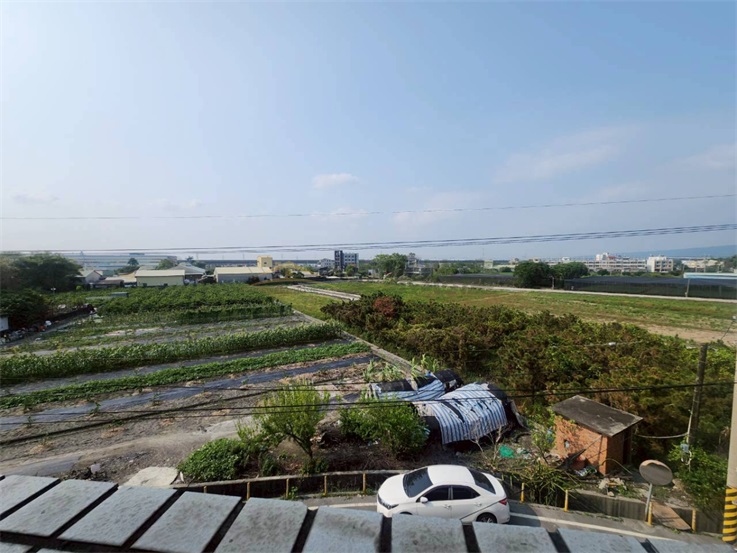 近田中高鐵前院停車美透天房屋室內格局與周邊環境