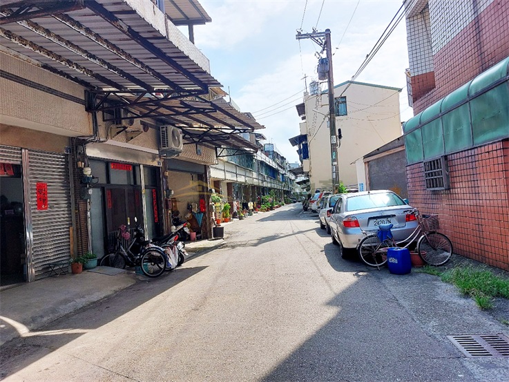 柑竹路透天房屋室內格局與周邊環境
