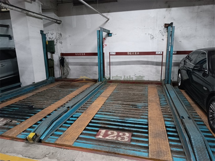 金馬大鎮三房美廈附車位房屋室內格局與周邊環境
