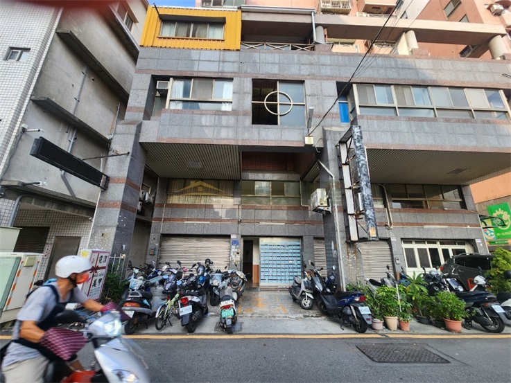 員林中正福星美套房房屋室內格局與周邊環境