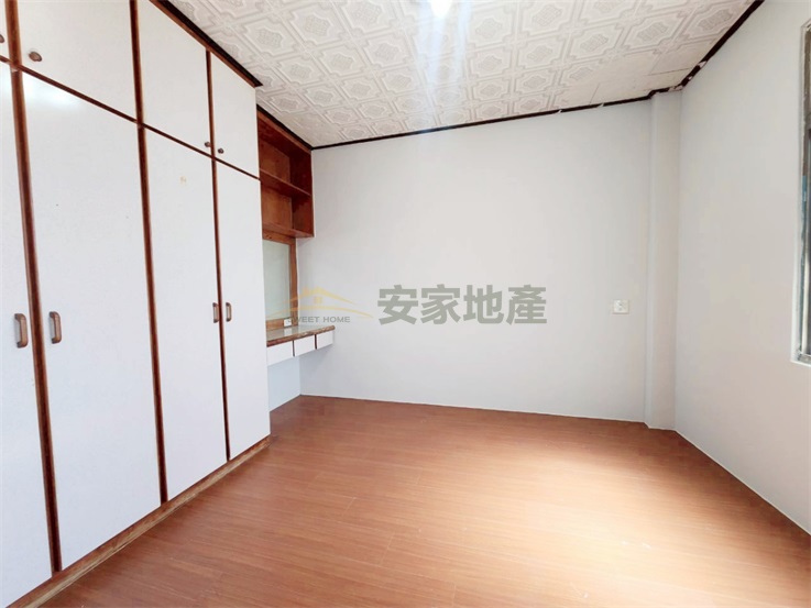 永靖黃昏市場旁7房車庫透天房屋室內格局與周邊環境