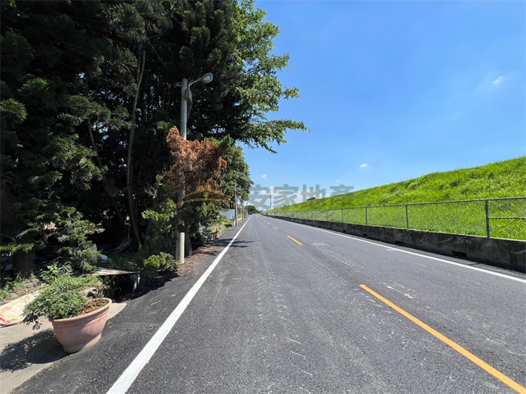 番花路一彎增建廠房房屋室內格局與周邊環境