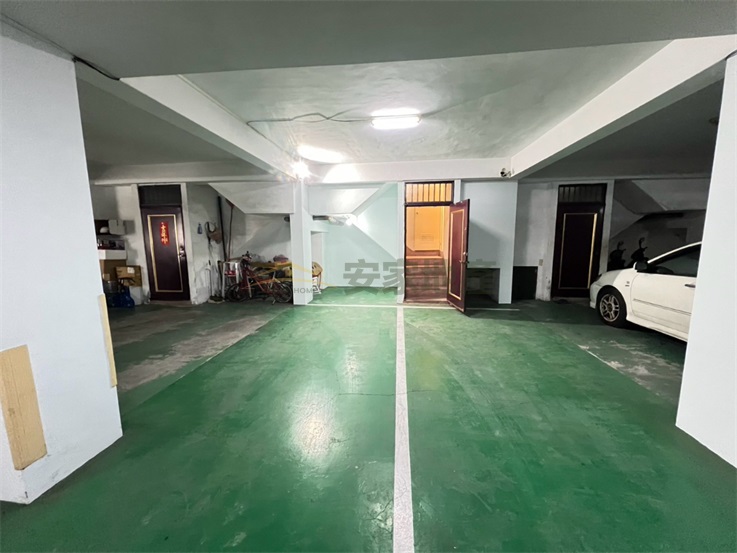 和美德美公園雙車美墅房屋室內格局與周邊環境