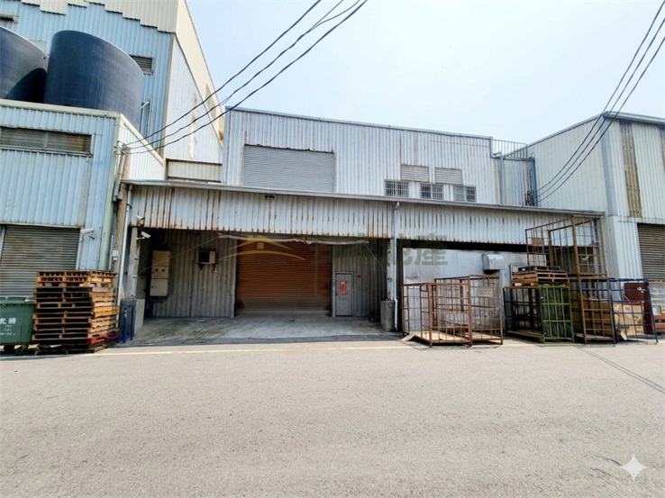 花壇中山路旁丁建大面寬廠房房屋室內格局與周邊環境
