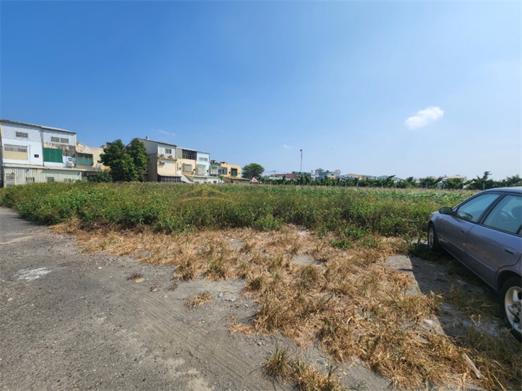 芳苑運動公園附近建地房屋室內格局與周邊環境