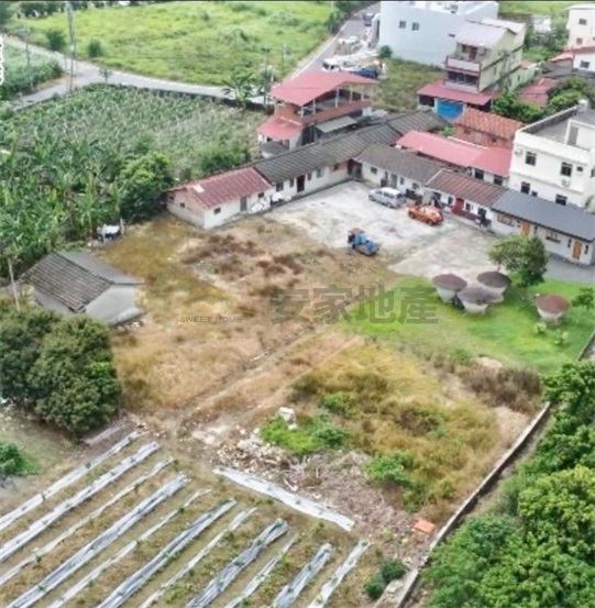 竹山南雲交流道705坪建地房屋室內格局與周邊環境