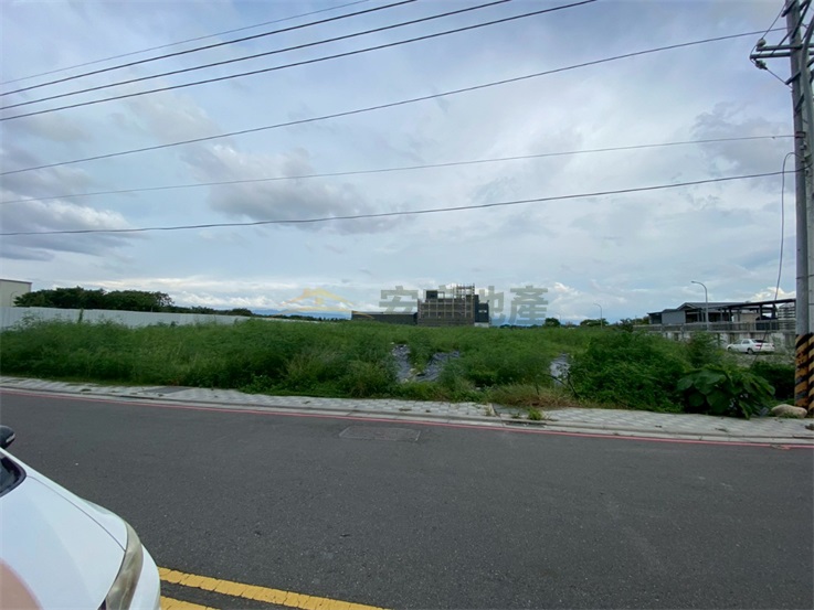 烏日環河段五百坪乙工建地1房屋室內格局與周邊環境
