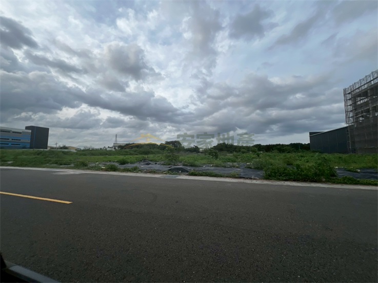 烏日環河段千坪乙工建地4房屋室內格局與周邊環境