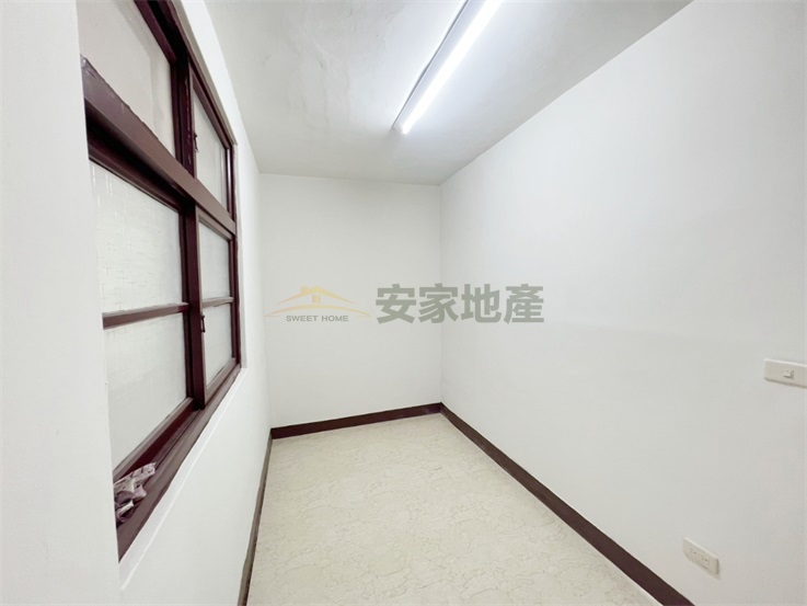 長順街全新整理透天房屋室內格局與周邊環境