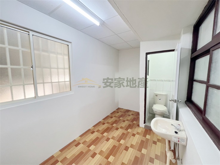 長順街全新整理透天房屋室內格局與周邊環境