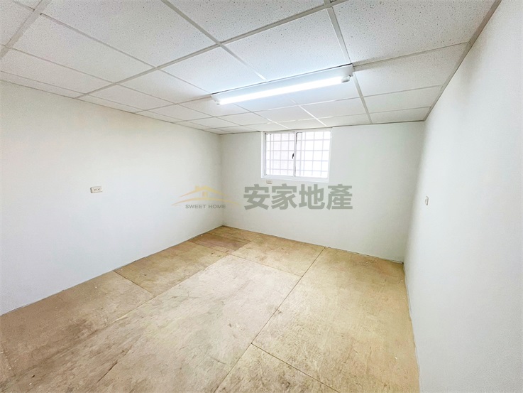 近金馬路低總價透天房屋室內格局與周邊環境