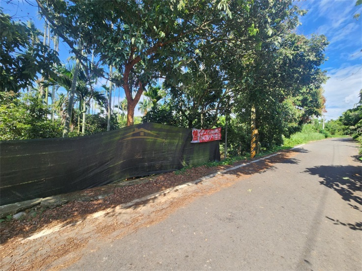 近鳳山寺大面寬方正農地房屋室內格局與周邊環境