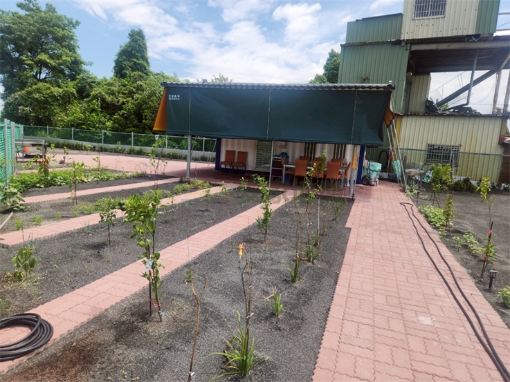秀水久鼎旁開心農場有貨櫃屋房屋室內格局與周邊環境