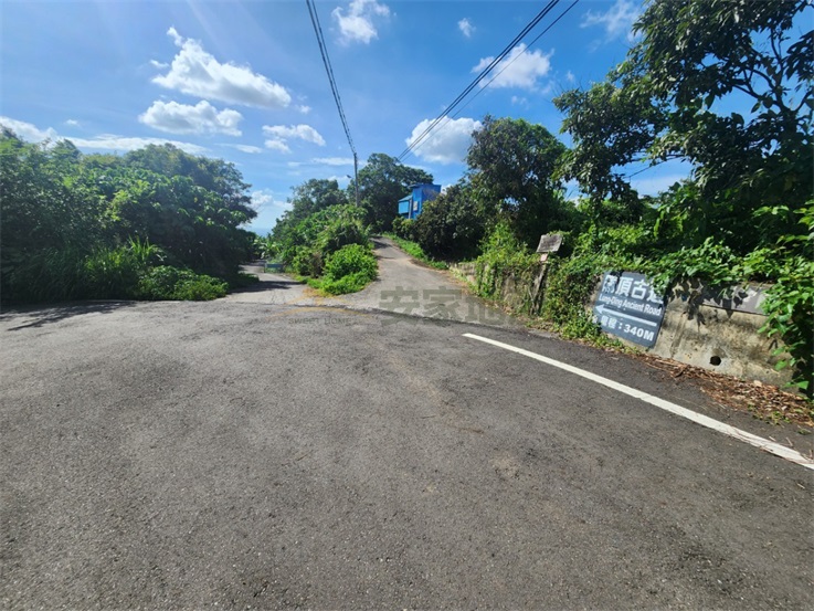 隴頂古道旁農地房屋室內格局與周邊環境