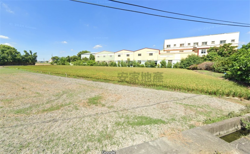 福興鄉雙面路有合法資材室美田房屋室內格局與周邊環境