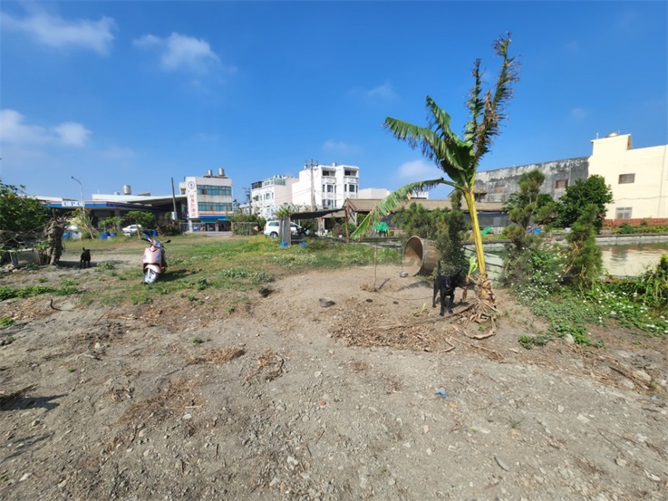 鹿草路旁農地房屋室內格局與周邊環境