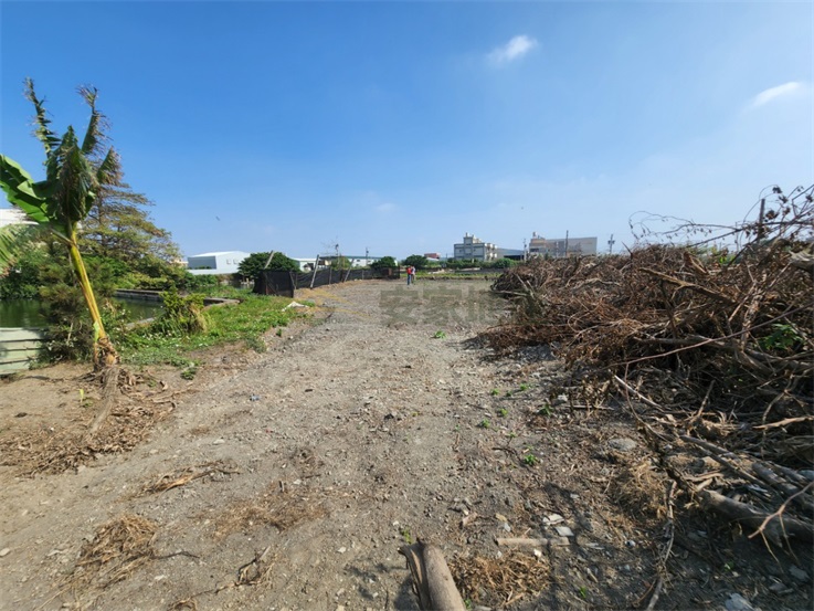 鹿草路旁農地房屋室內格局與周邊環境