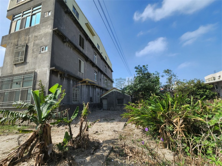鹿草路旁農地房屋室內格局與周邊環境