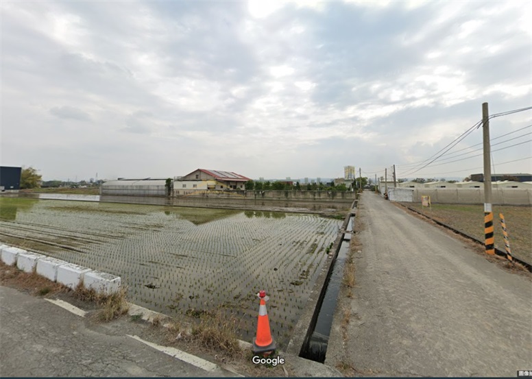 花壇口庄都內雙面臨路2.3分田房屋室內格局與周邊環境