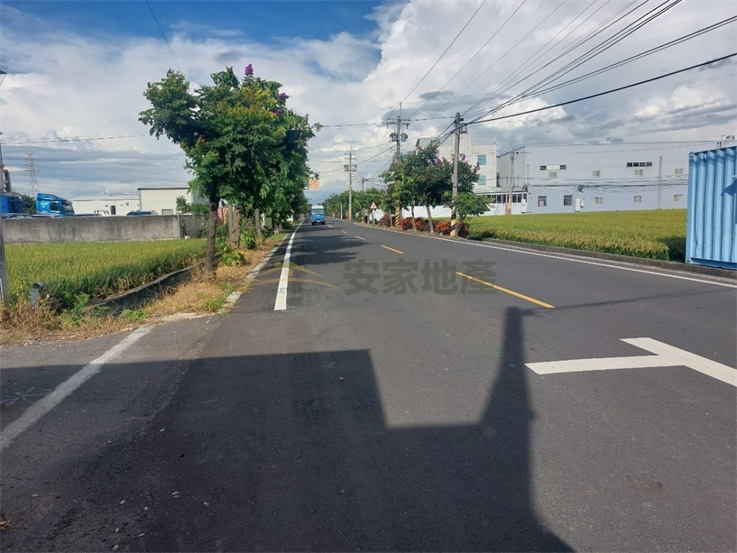 三面臨路正馬鳴路大面寬美田房屋室內格局與周邊環境
