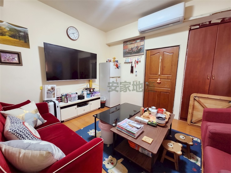 近霧峰工業區邊間透天房屋室內格局與周邊環境