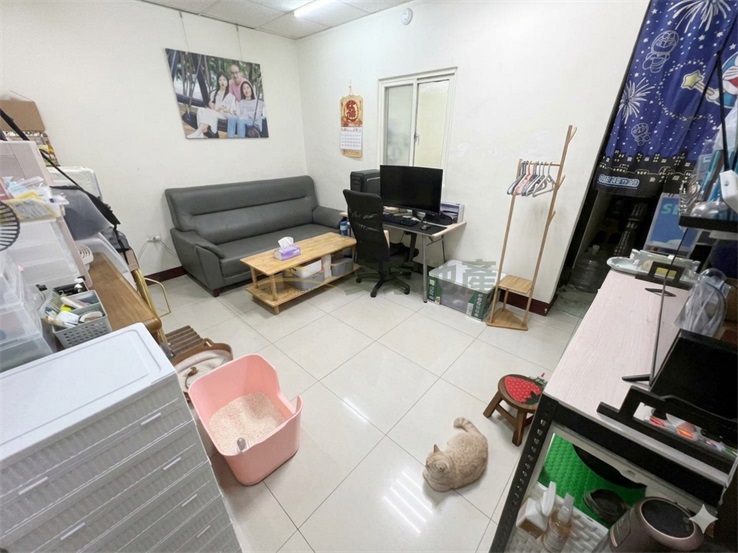 台中洲際棒球場旁前院可停車平房房屋室內格局與周邊環境