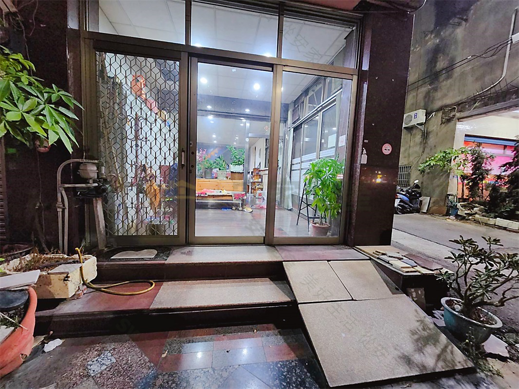 花壇麥當勞角店房屋室內格局與周邊環境