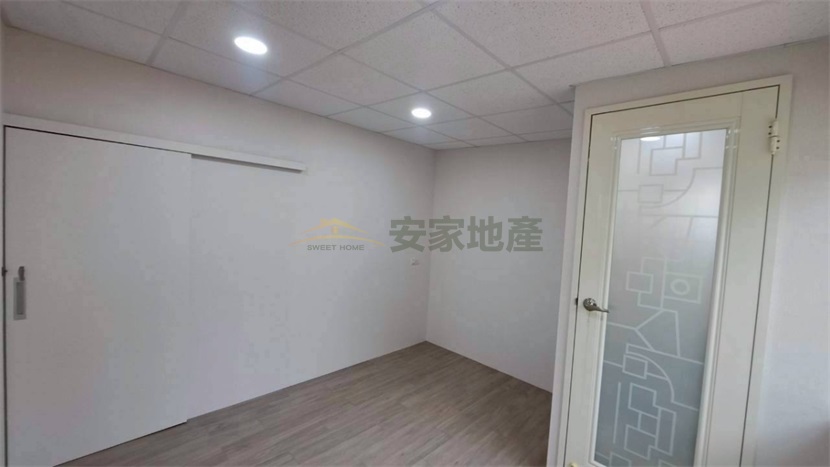 博愛國小旁透天房屋室內格局與周邊環境